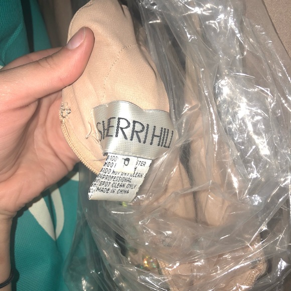 Prom dress - Picture 4 of 4